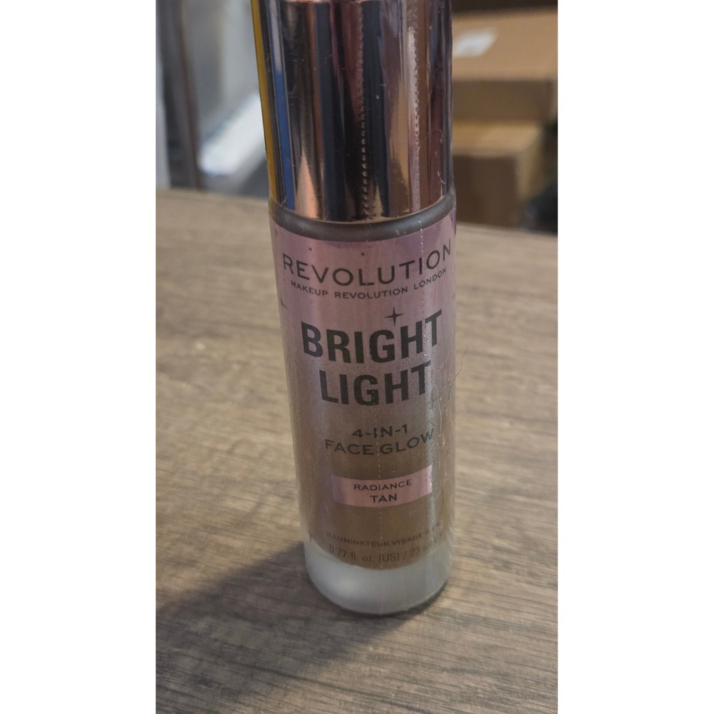 Makeup Revolution Bright Light 4-in-1 Multi Face Glow Radiance Tan 0.77oz